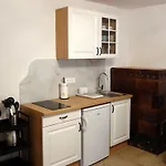 Apartmaji Pri Fijakarju - 