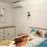 Apartmaji Pri Fijakarju - 