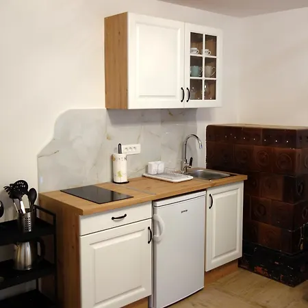 Apartmaji Pri Fijakarju - 