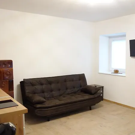 Lägenhet Apartmaji Pri Fijakarju - 