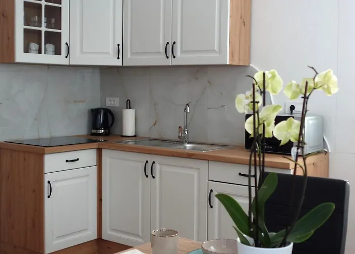 Apartmaji Pri Fijakarju - 