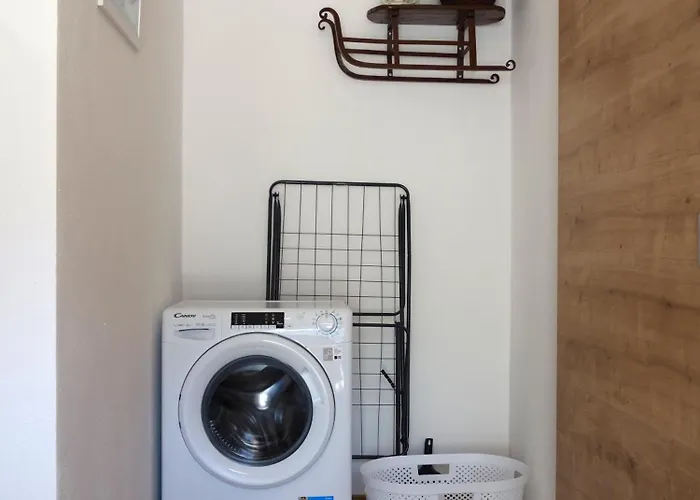 Apartmaji Pri Fijakarju - 