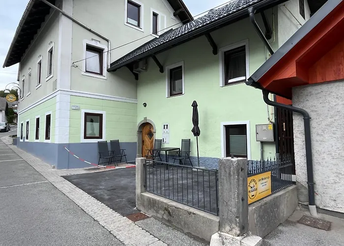 公寓 Apartmaji Pri Fijakarju - 